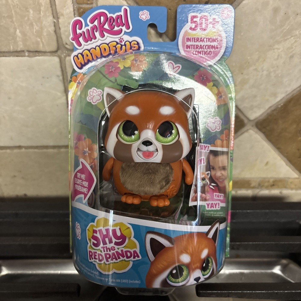 FurReal Handfuls Shivers Red Panda  Toy 50+ Sounds & Reaction Free Ship